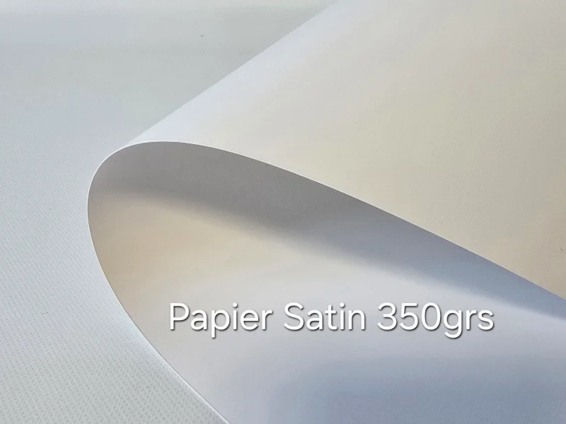 Papier satiné Papier satiné pour vos faire-part avec photo
